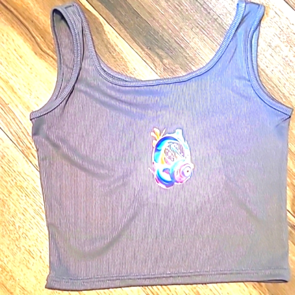 🔊Retro Style🎶 Handcrafted Crop Top - Picture 4 of 6
